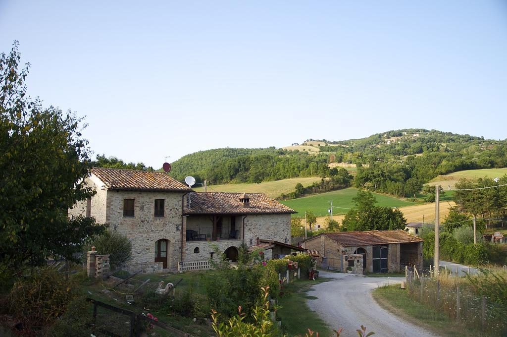 La Pietra Rara B&B Montone  Εξωτερικό φωτογραφία