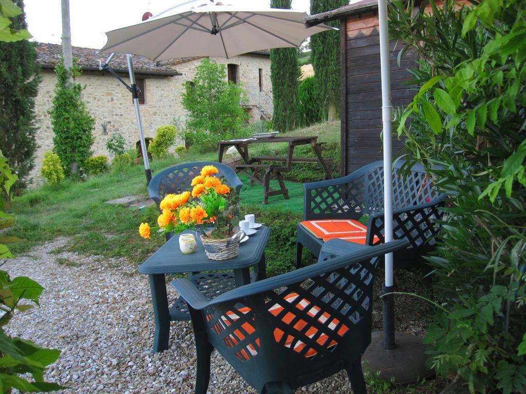 La Pietra Rara B&B Montone  Εξωτερικό φωτογραφία
