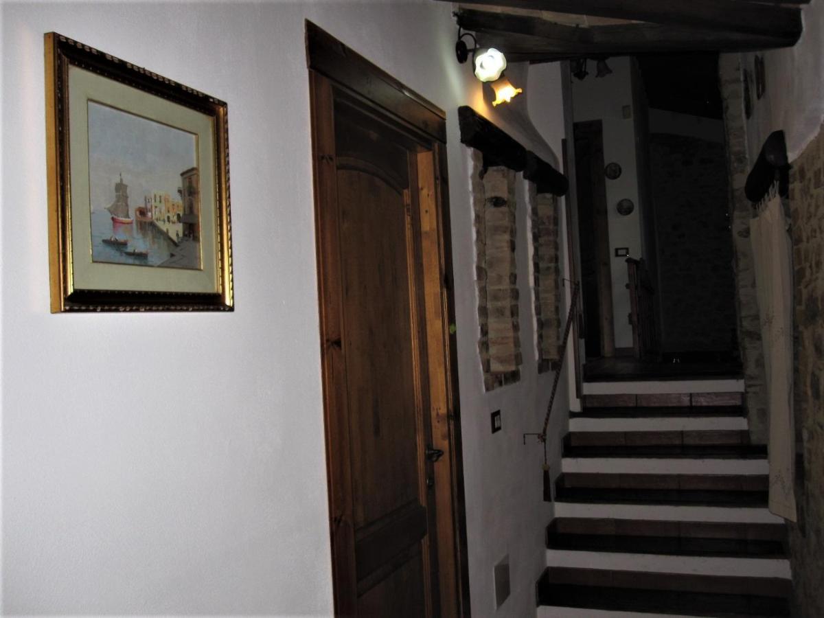 La Pietra Rara B&B Montone  Εξωτερικό φωτογραφία