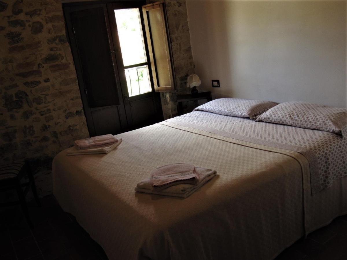 La Pietra Rara B&B Montone  Εξωτερικό φωτογραφία