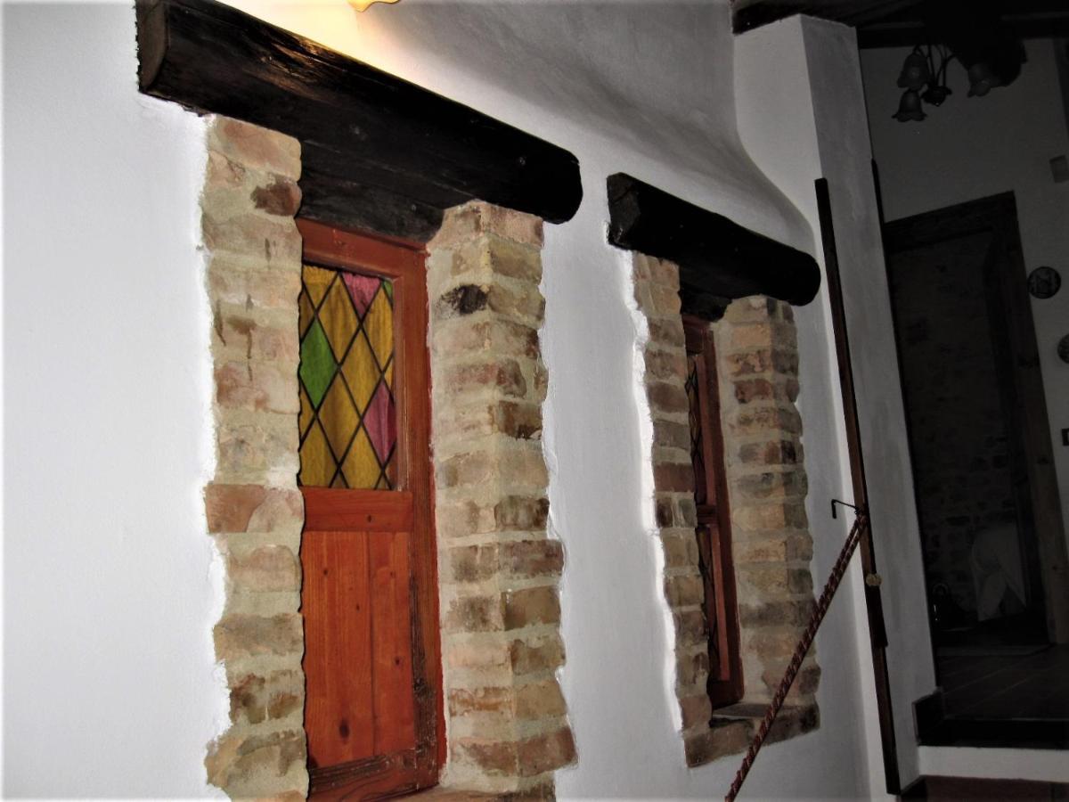 La Pietra Rara B&B Montone  Εξωτερικό φωτογραφία