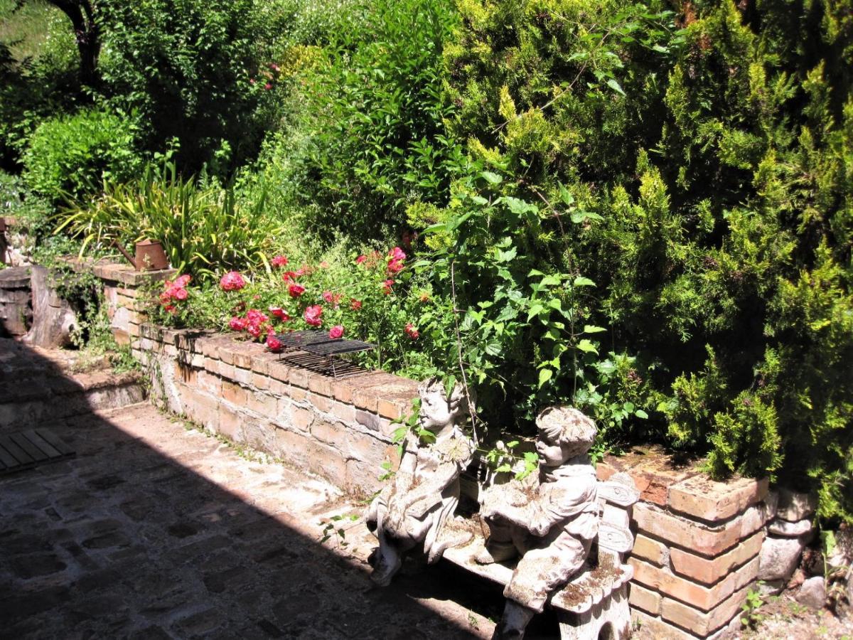 La Pietra Rara B&B Montone  Εξωτερικό φωτογραφία