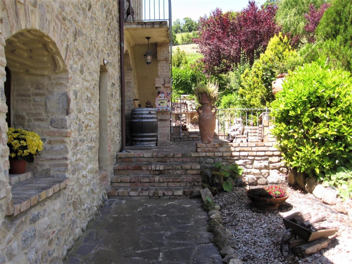 La Pietra Rara B&B Montone  Εξωτερικό φωτογραφία